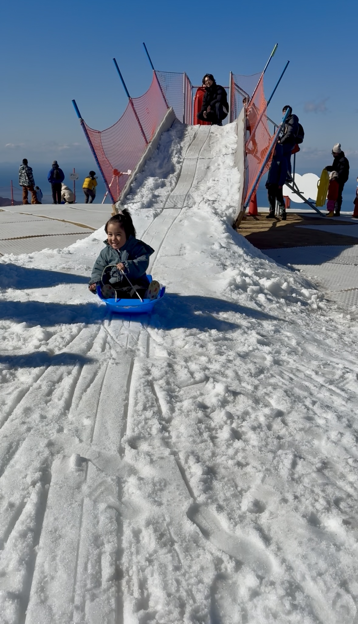 【香川県】雪遊びデビューにちょうどいい！雲辺寺ロープウェイで行く山頂公園