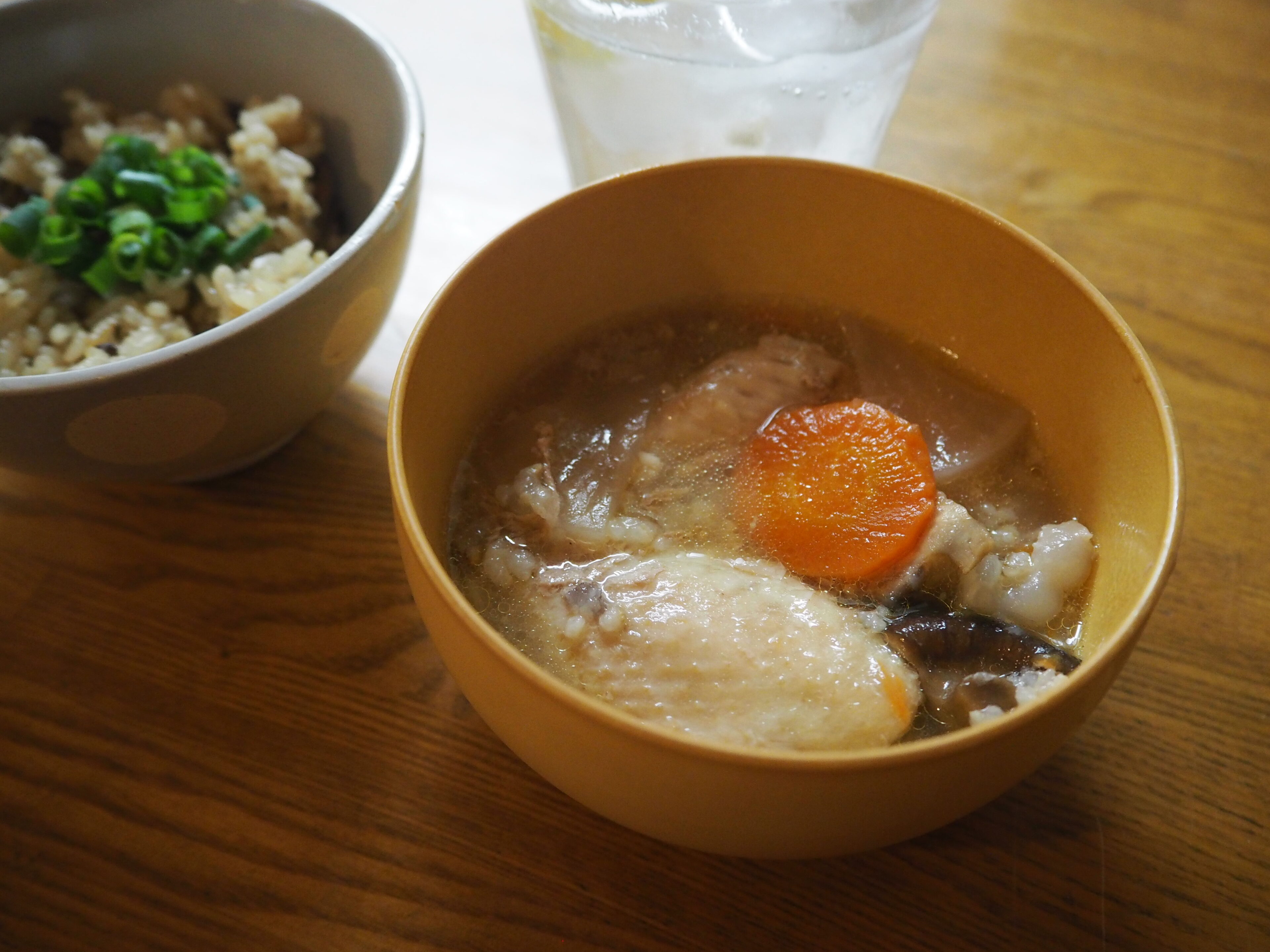 切って煮るだけ。寒い日の体をいたわる鍋とスープ