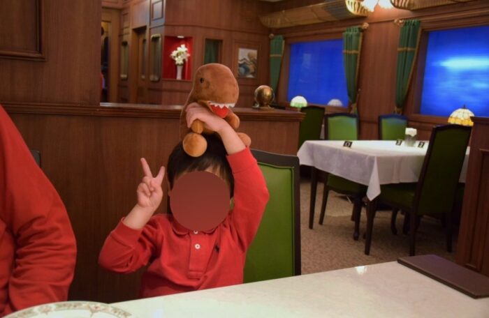 【西武園ゆうえんち】食堂車レストラン黄昏号を徹底レポ！豪華列車気分で本格洋食