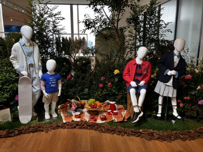 より快適にファッショナブルに進化し続ける【ユニクロKIDS＆BABY】の春夏展示会へ！編集部ピックアップ4選