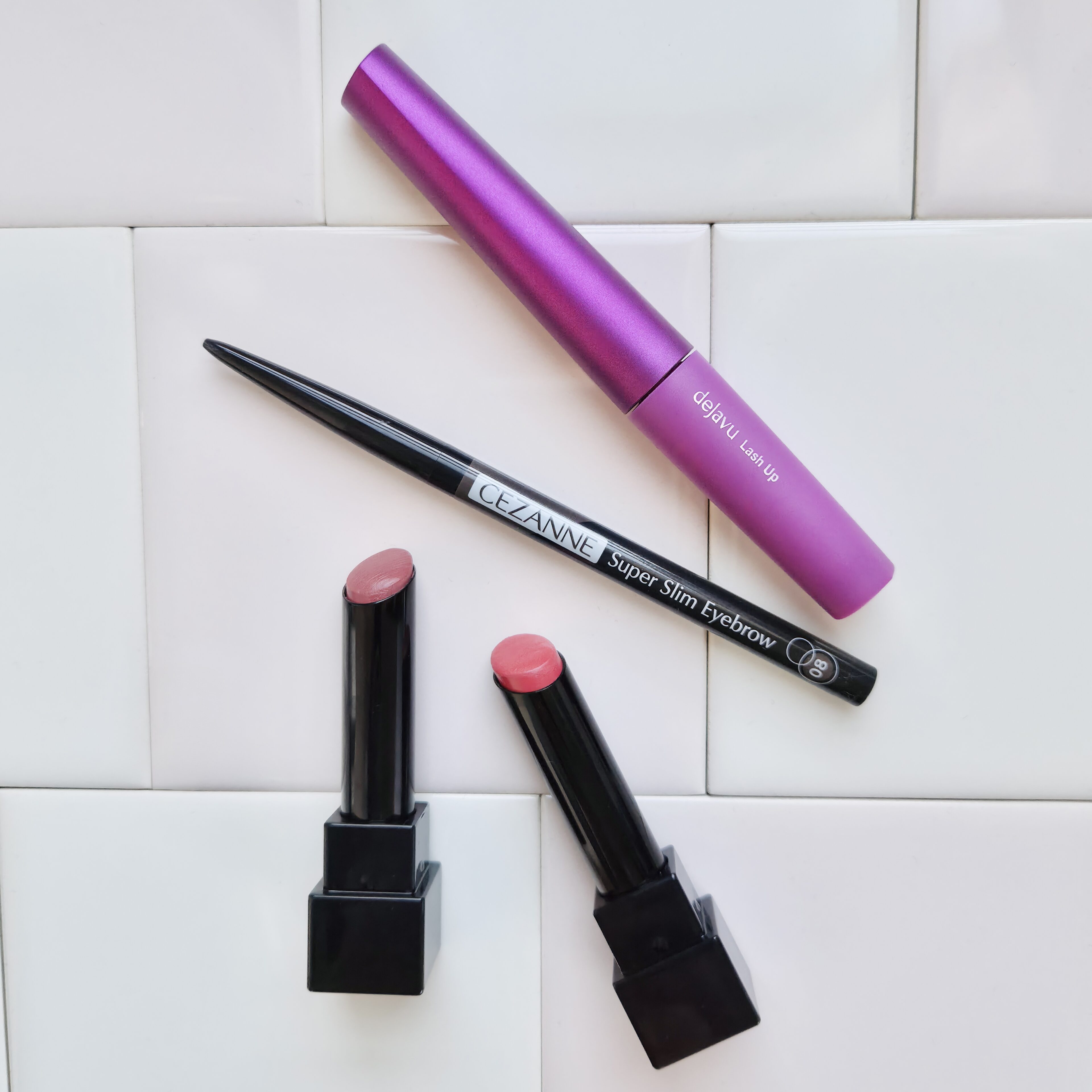 数々のコスメアワードで殿堂入り！あの名品コスメが愛されるワケを徹底解説