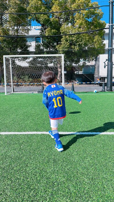 【体験レポ】レアル・マドリード晴海校の無料レッスンに3歳が参加！内容・雰囲気を正直レビュー