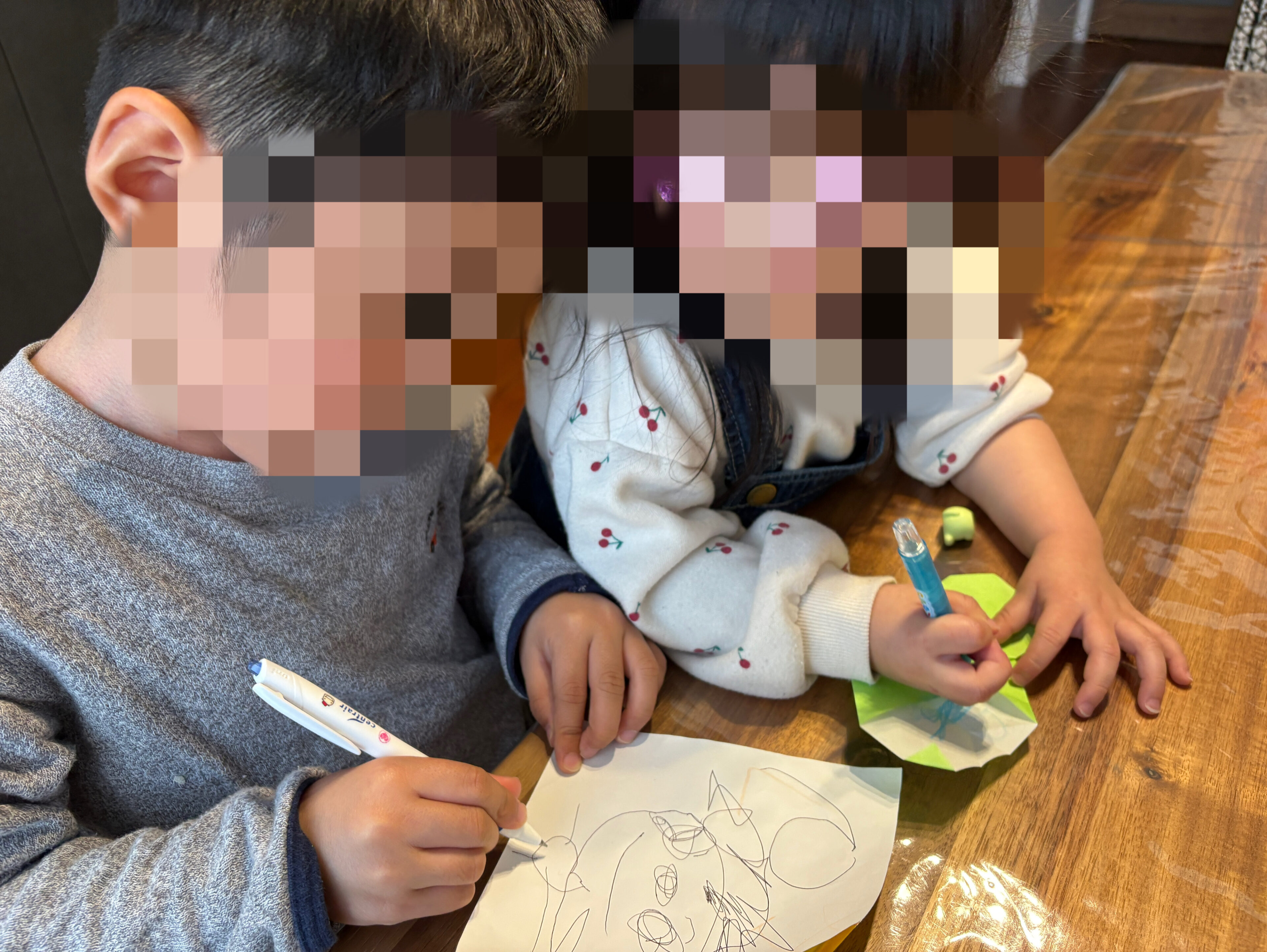 「なんて書いてあるの?」年少息子のやる気スイッチが入った瞬間【ひらがな覚え方】