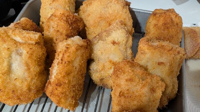 パパが買ってきた豚肉。大家族には少ない…「あるもの」でかさ増し献立