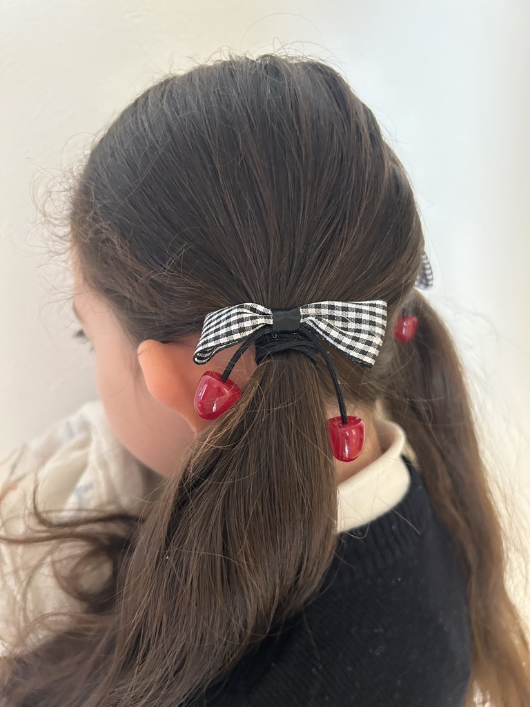 【DAISO】110円で春準備！可愛いヘアゴムで娘の髪型をアップデート