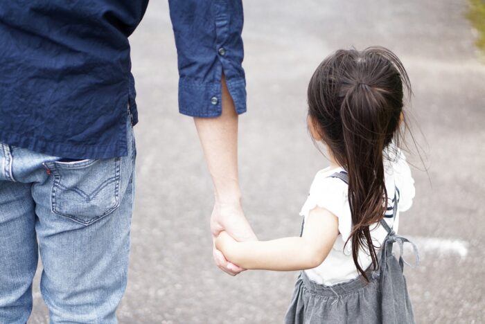 3歳娘が保育園で毎朝泣いていた、思いもよらぬ理由に思わず涙