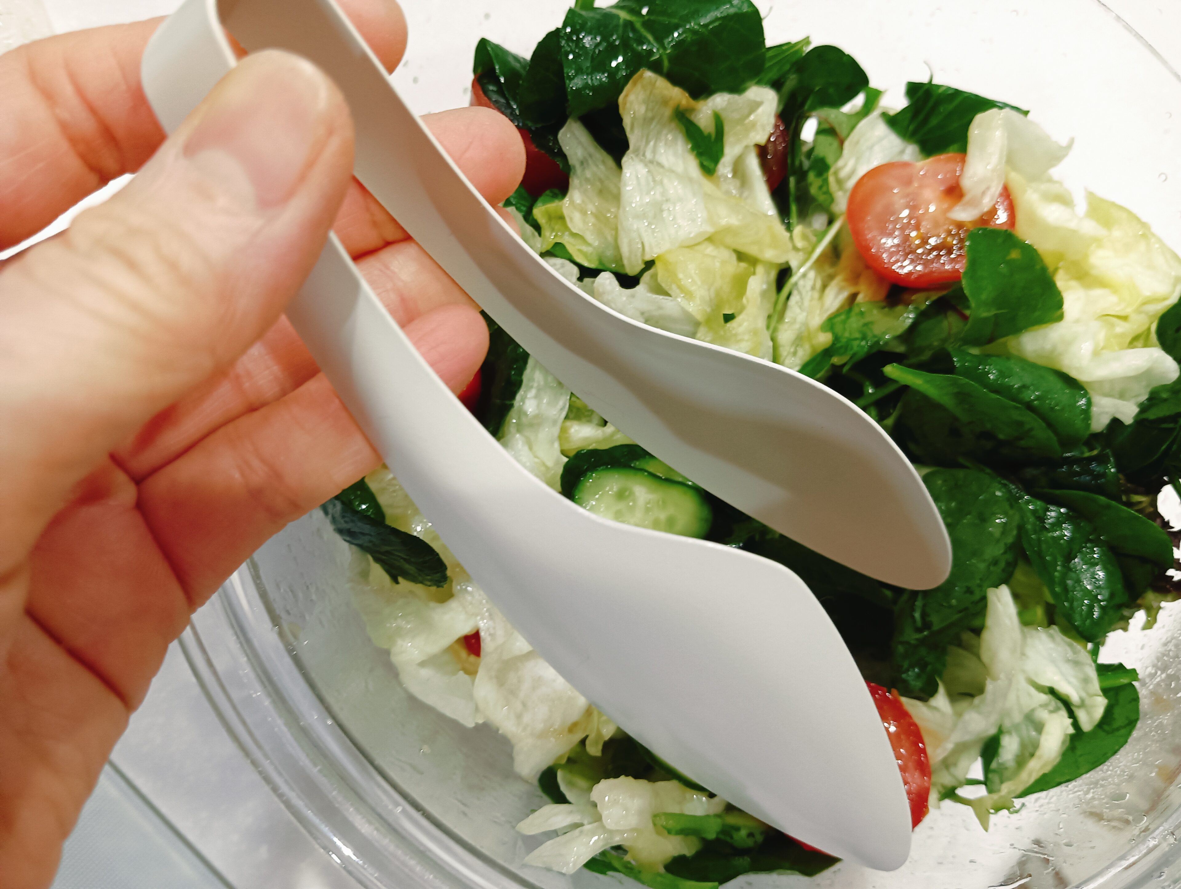 野菜嫌いを克服!スリコの「白トング」でわが家がサラダバーに大変身!と、ブログ卒業ご挨拶