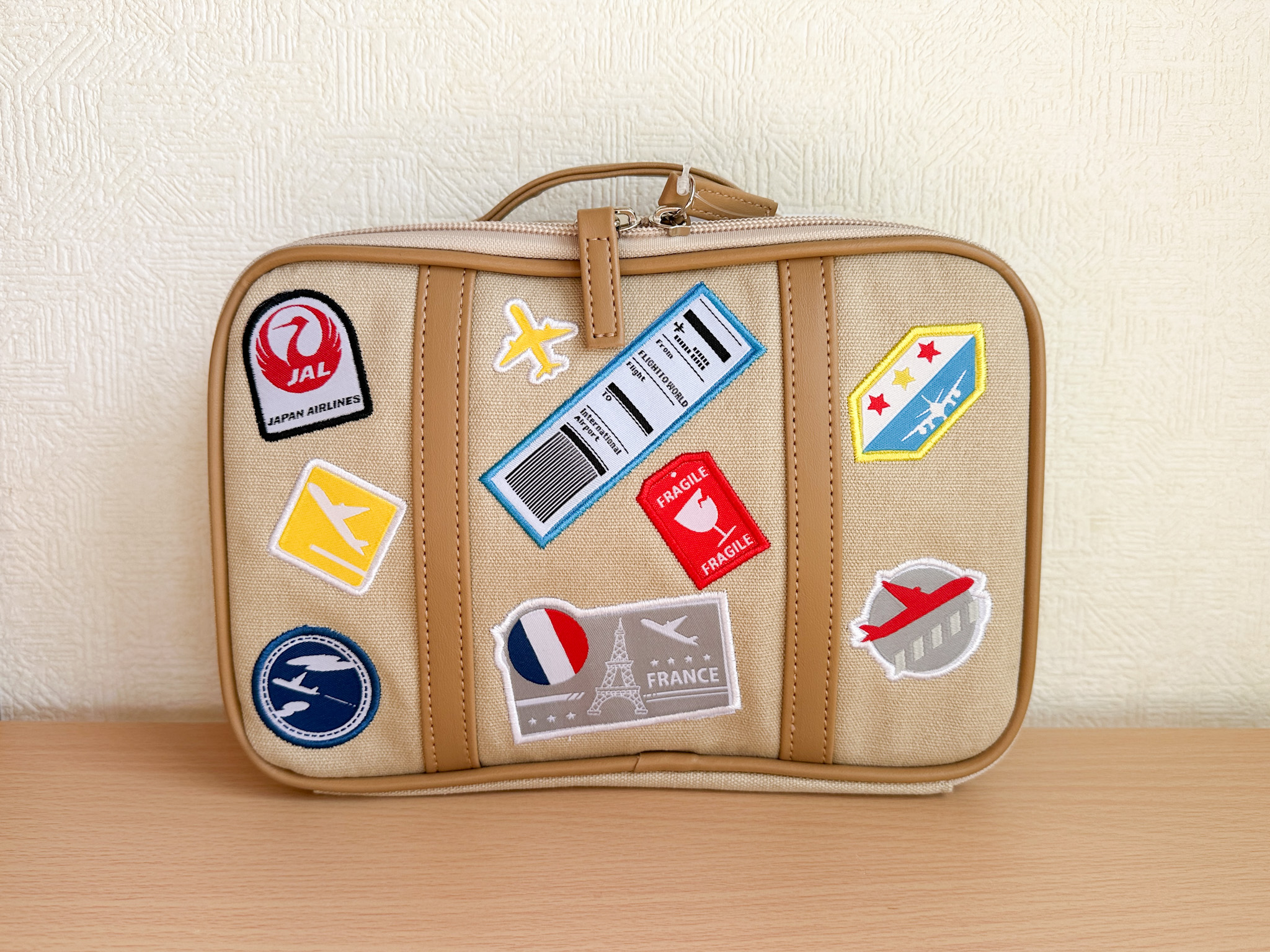 【旅行好きママ必見】気分が上がる！可愛すぎるポシェット見つけた