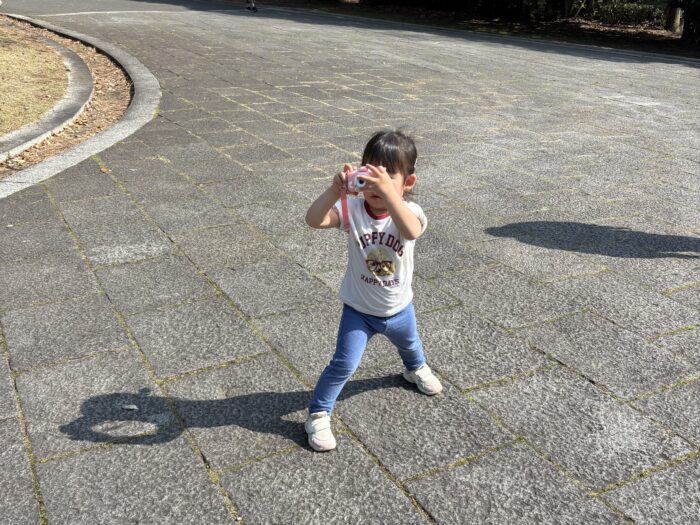 「ママ、う○ちでる」0歳・2歳とワンオペ風呂中にハプニング発生！