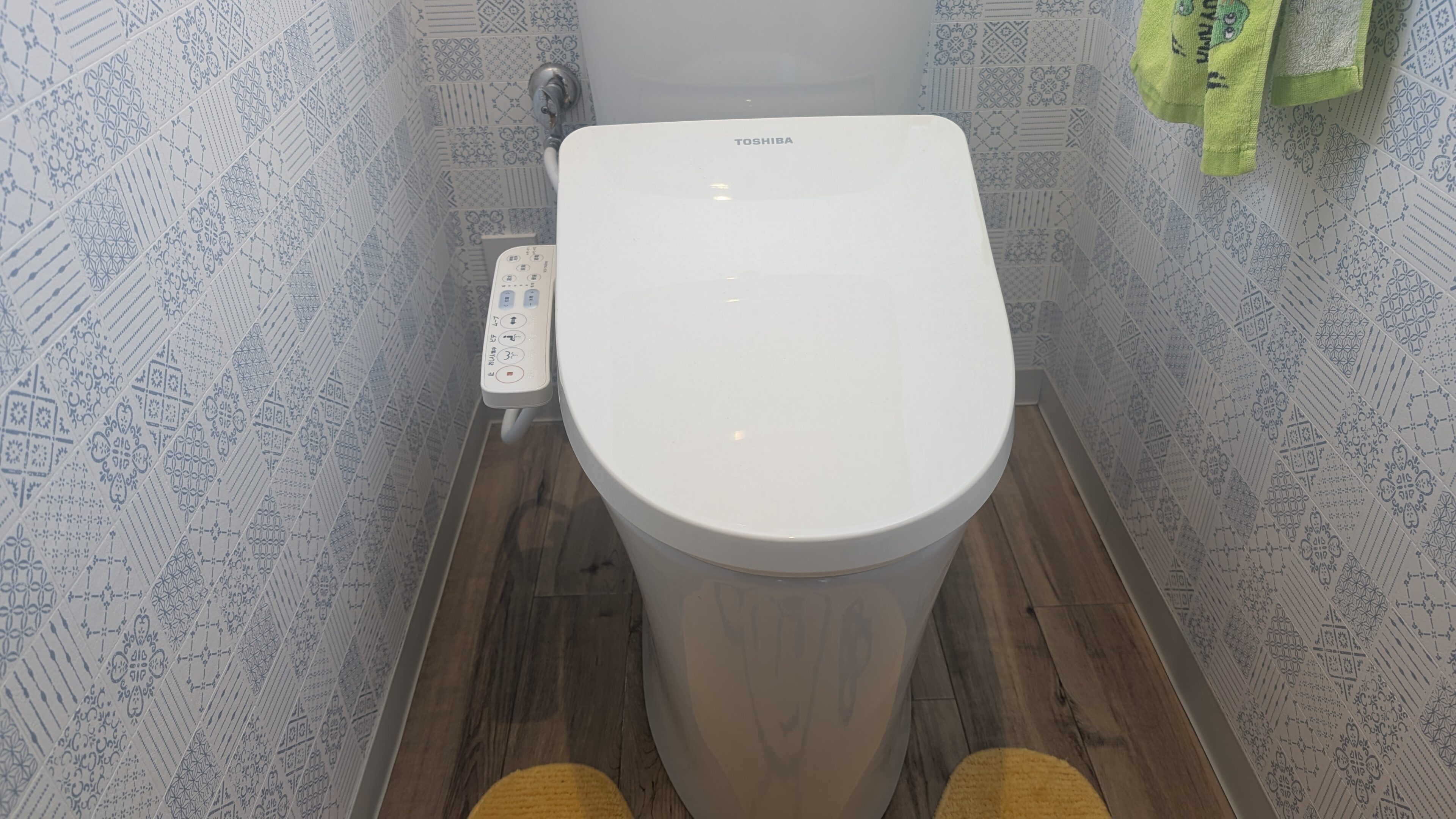 トイレの詰まりの原因がまさかの「木」！？古い家で起きた排水トラブル