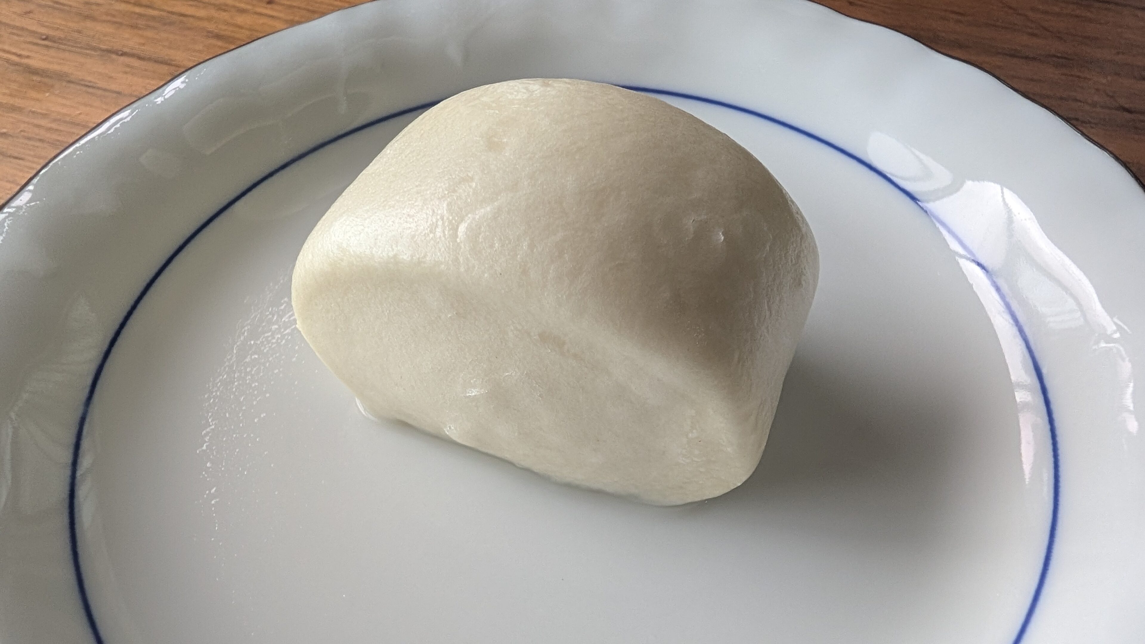 業スーで発見！話題の「マントウ」を食べ比べしてみたら…