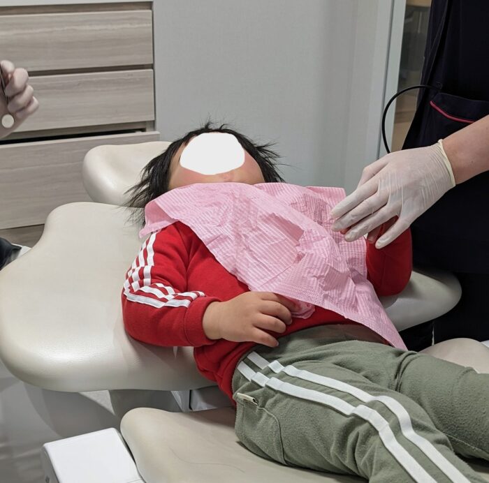 皮膚科は号泣、トイレも怖い。なのに歯医者では平気な3歳児。その2つの理由
