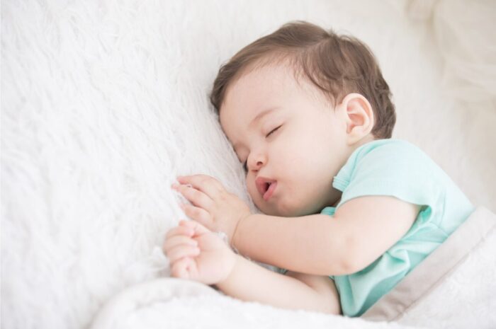 子どもの寝る時間を「あと1時間」無理なく早めるための3つのステップ