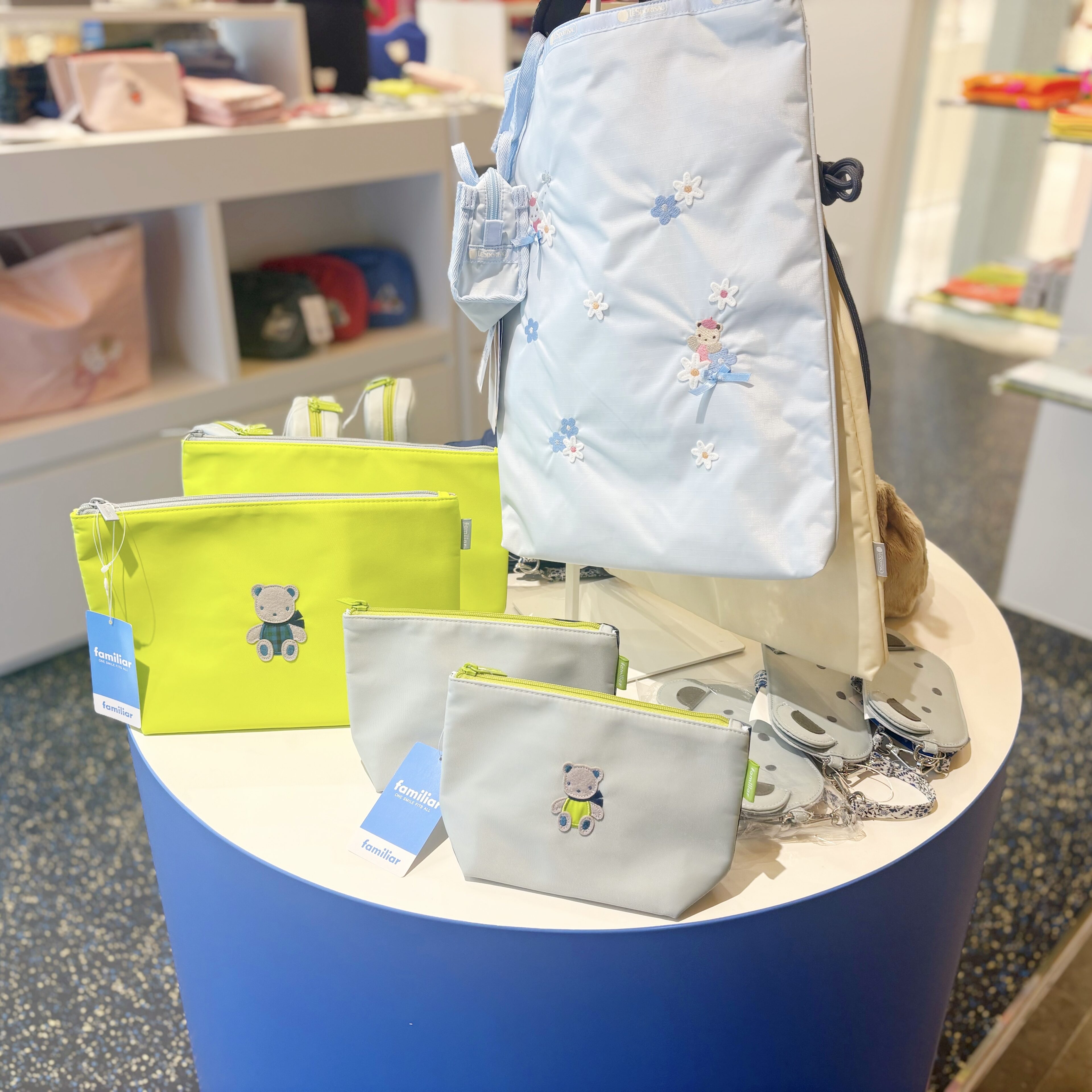 あの【ファミリア】の大人向けライフスタイルショップが話題！限定品も！