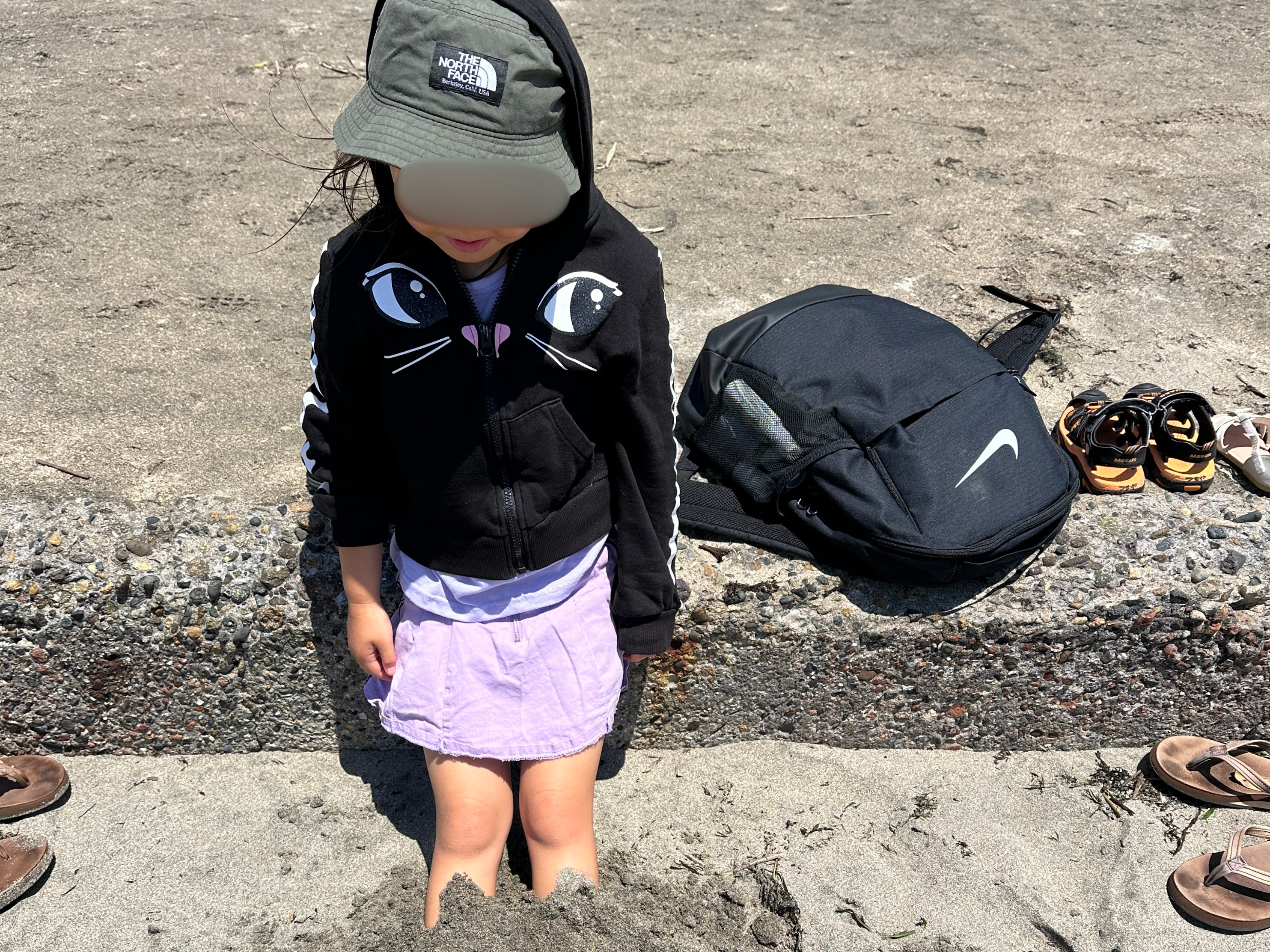 海で寒くなった5歳娘の行動に驚き！自然から学ぶ知恵に驚かされた話