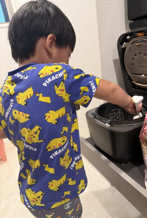 幼稚園に憧れる2歳次男。「自作弁当」で保育園へ！