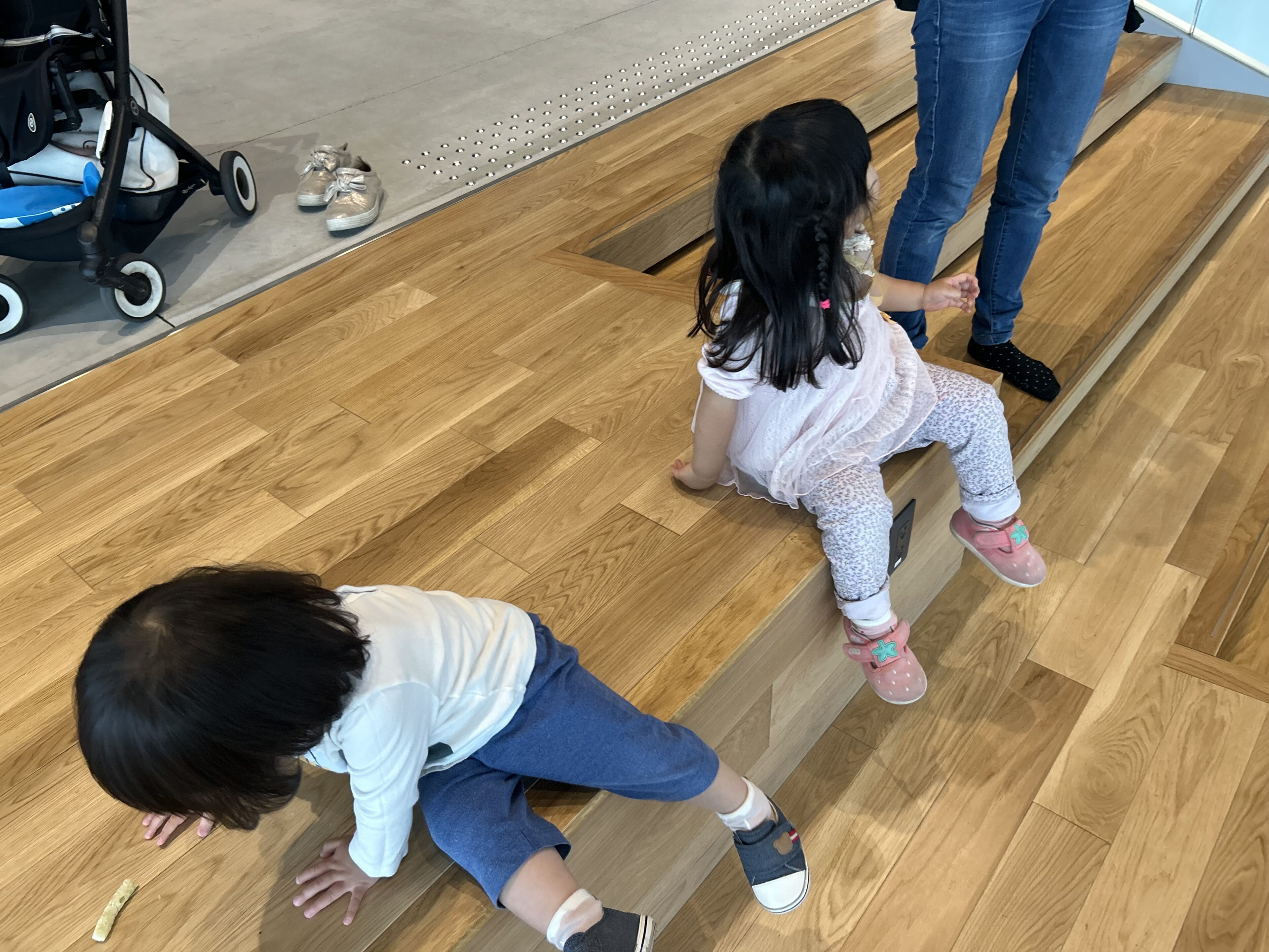 【親子でおでかけ】高輪ゲートウェイに行ってきました！ 駅に降りると、子どもたちの楽しそうな声が