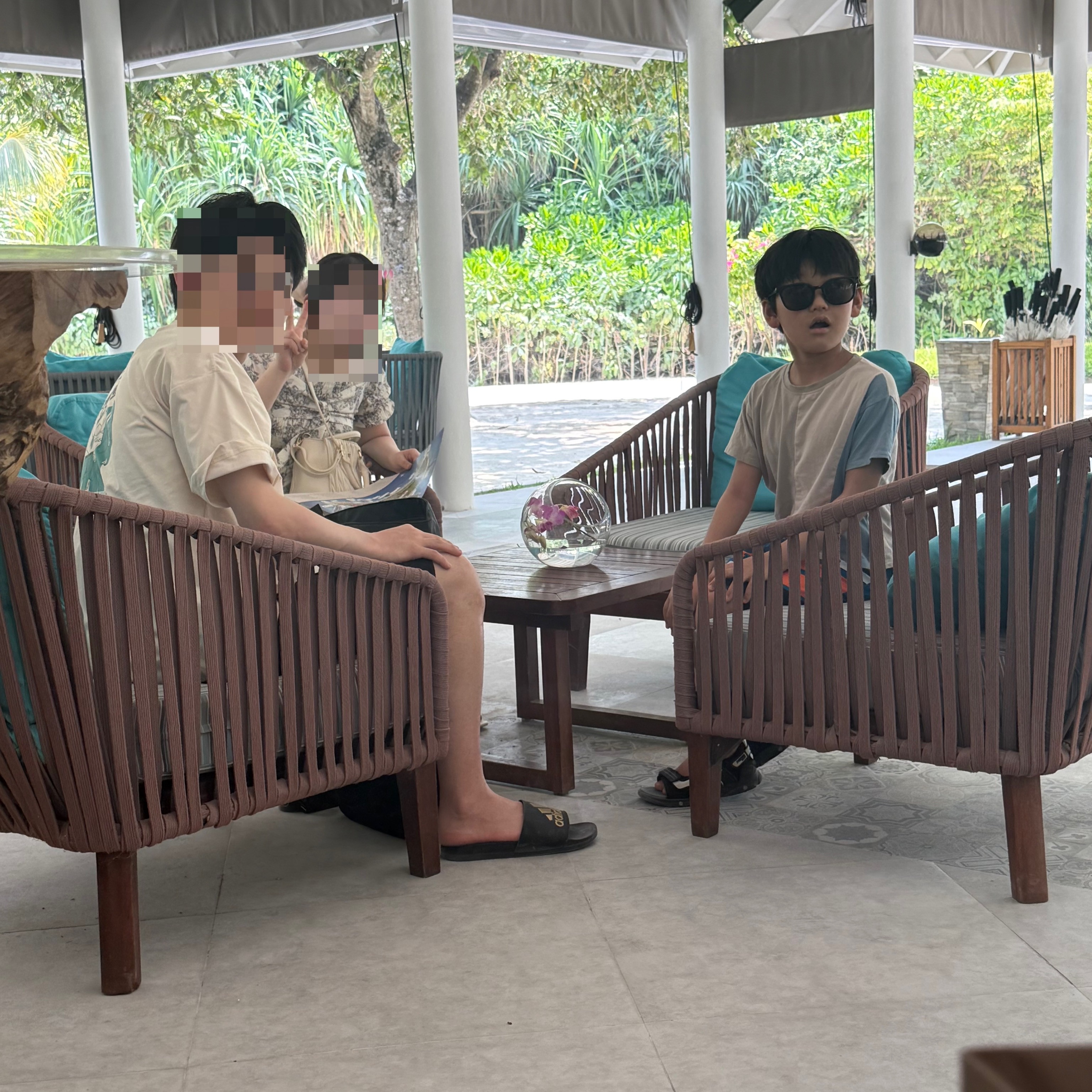 新年度や生活の変化で見逃したくない、子どものストレスサイン。ストレスはためこむ前に解決!