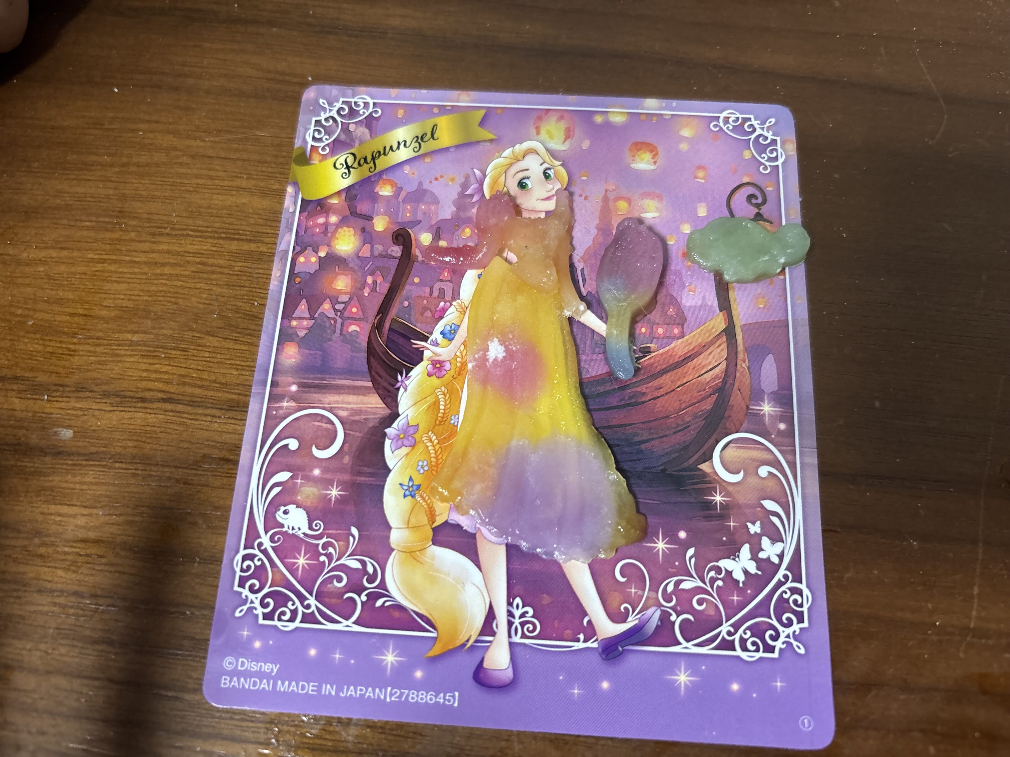 プリンセス好き必見！自分だけの特別なプリンセスドレスが作れるグミに3歳娘が大喜び！
