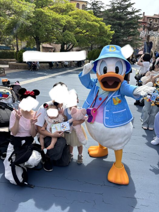 【東京ディズニーシー】フリーグリーティングはいつどこで？0・3歳の娘とたくさんのキャラクターに会ってきた！