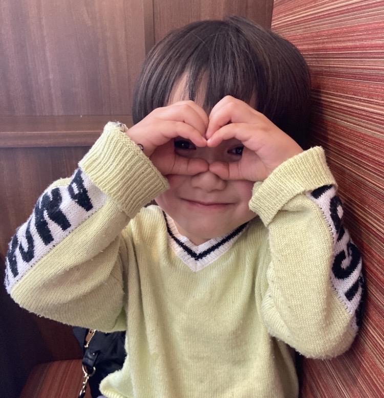 まさか半年間も!? 子育て世代に身近な、あのウイルス