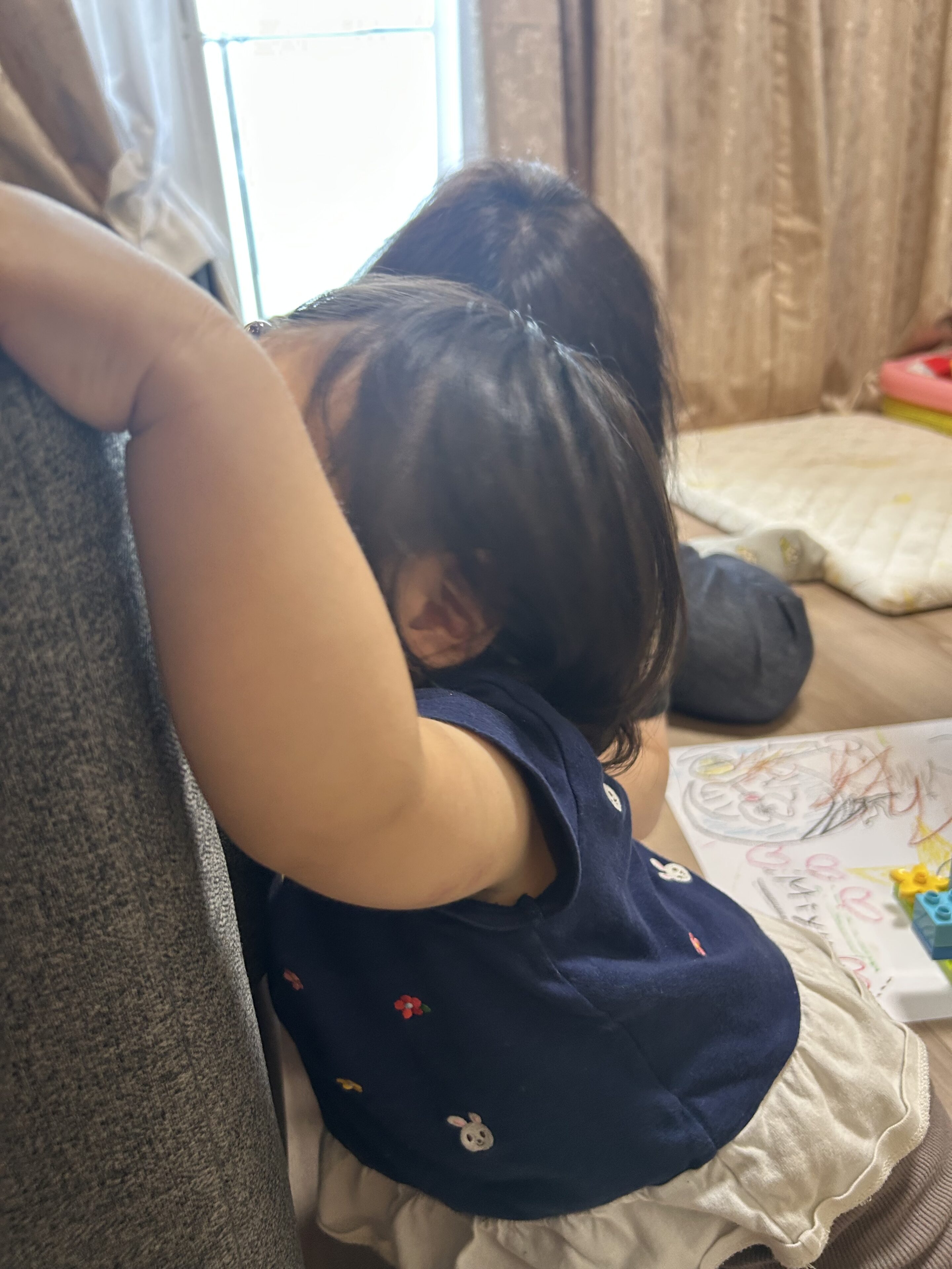 子どもはイヤイヤ期、母だってイライラ期！ご飯をぐちゃぐちゃ…怒る？怒らない？