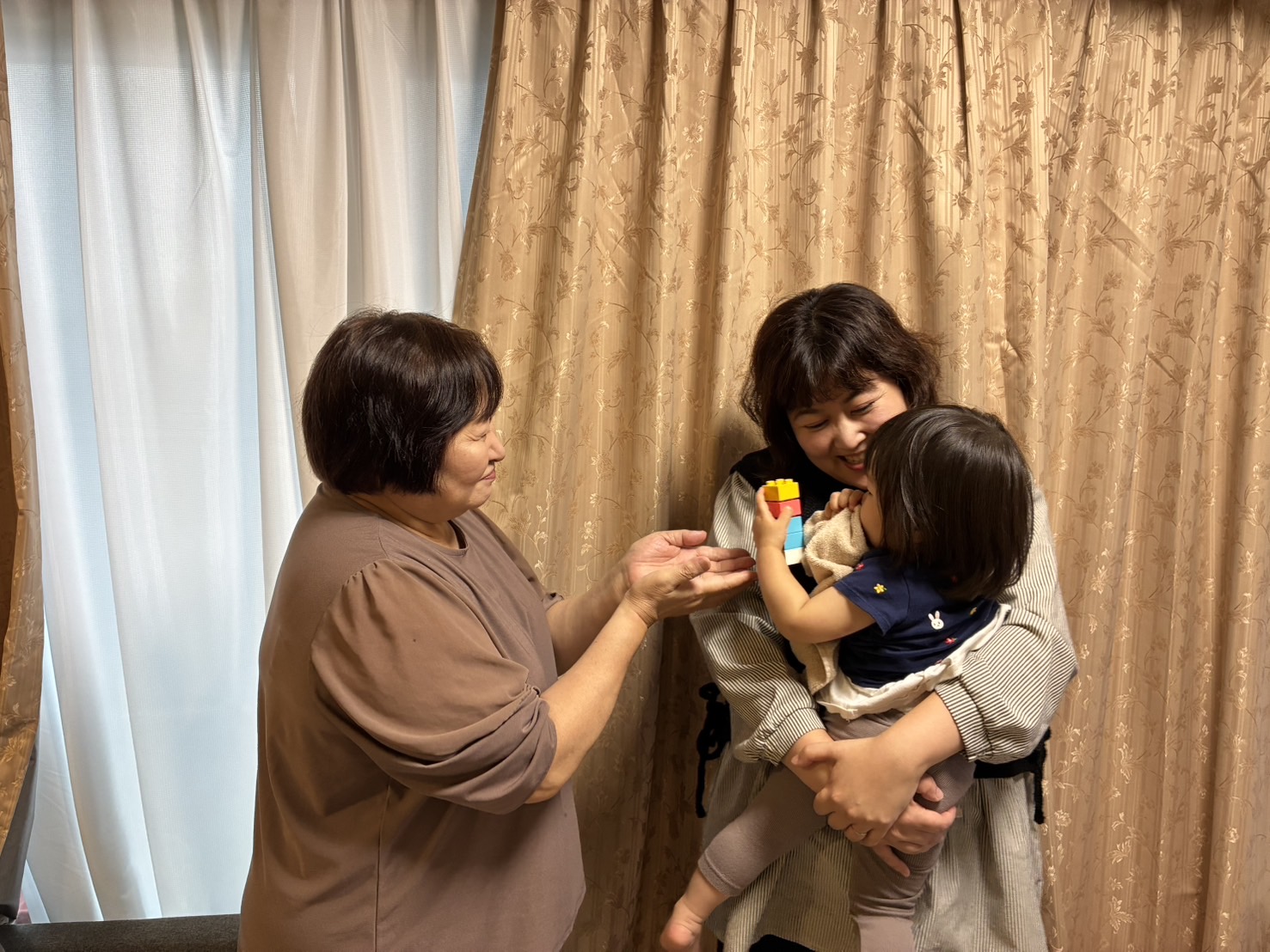 【iPhoneで十分!】何気ない日常こそ、家族写真に残してみませんか?