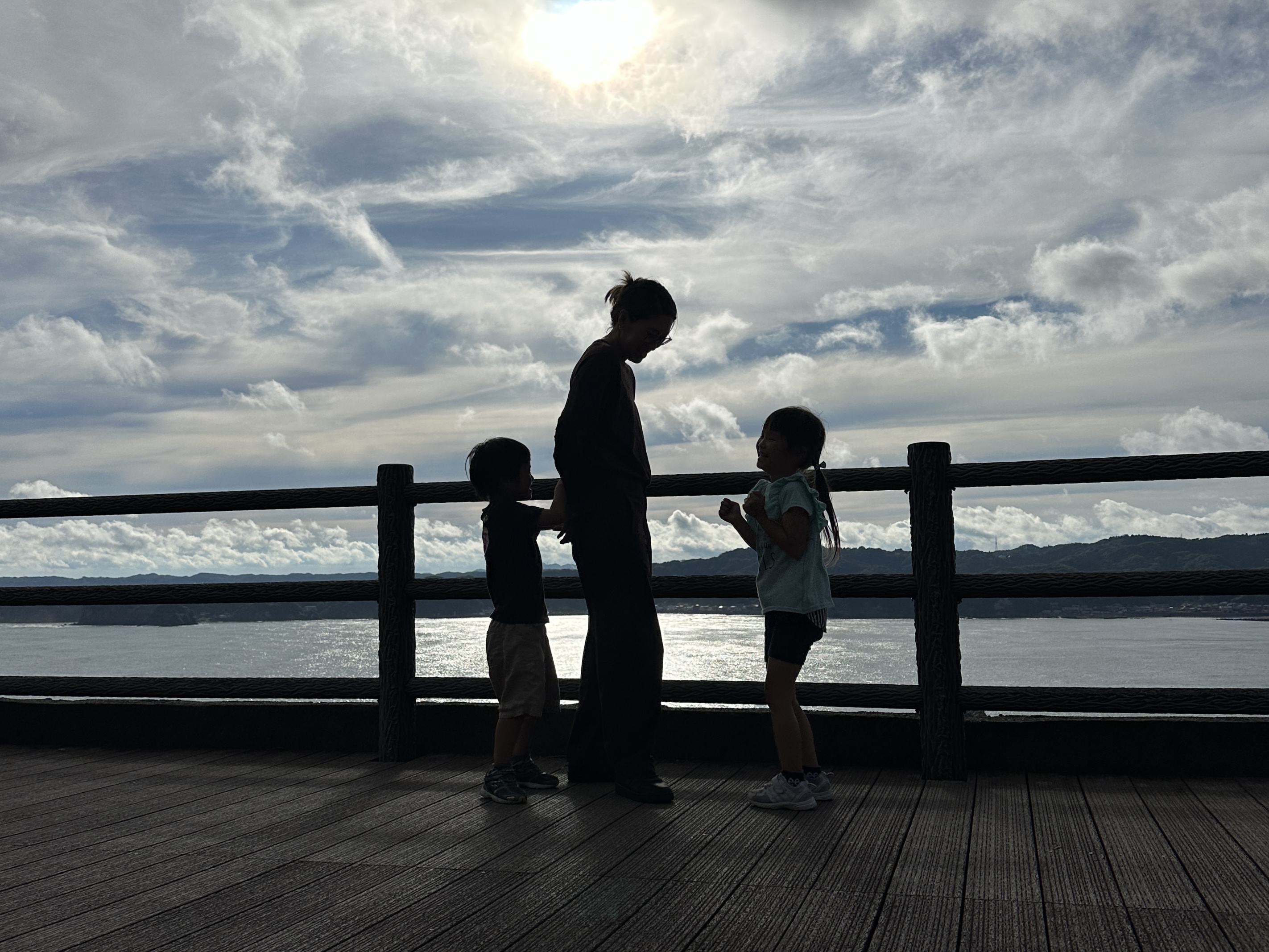 36歳で人工股関節に。5歳双子と離れた10日間で感じたこと