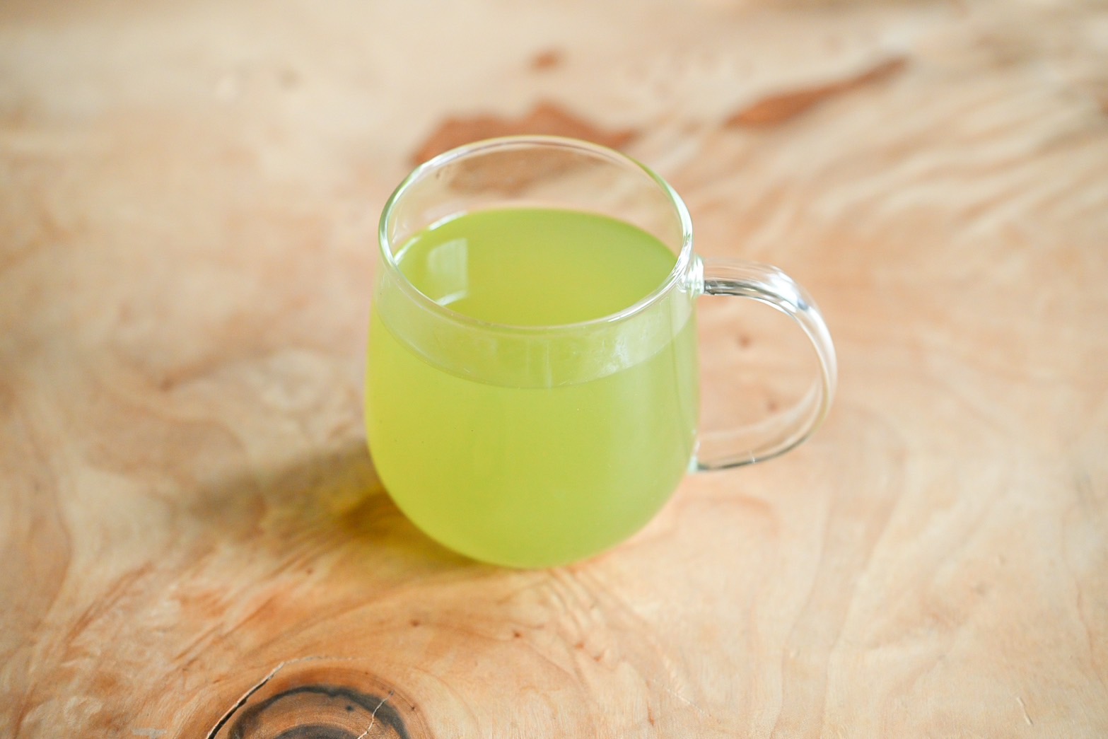 作業時間はたった1分！特別な材料は必要なし！暑い日にぴったりの「水出し緑茶」の作り方