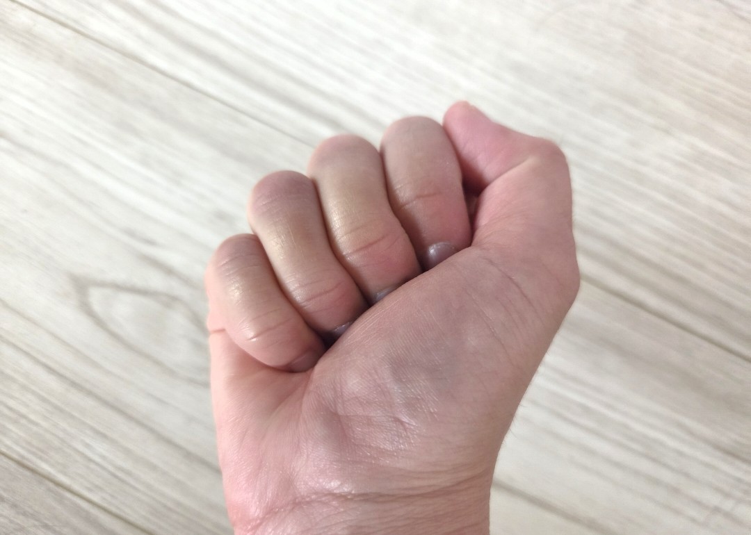 「ママって本当はゴリラだったの！？」息子の一言がショッピングモールに響いて赤面