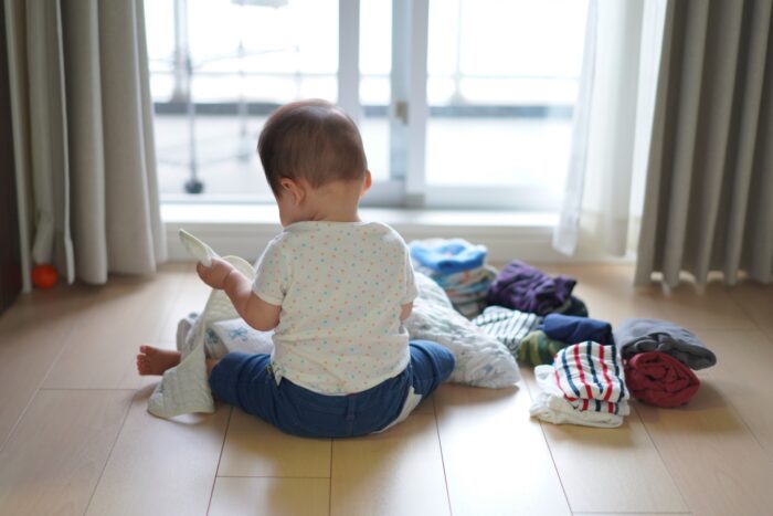朝5時起きの1歳児に翻弄される子育て生活