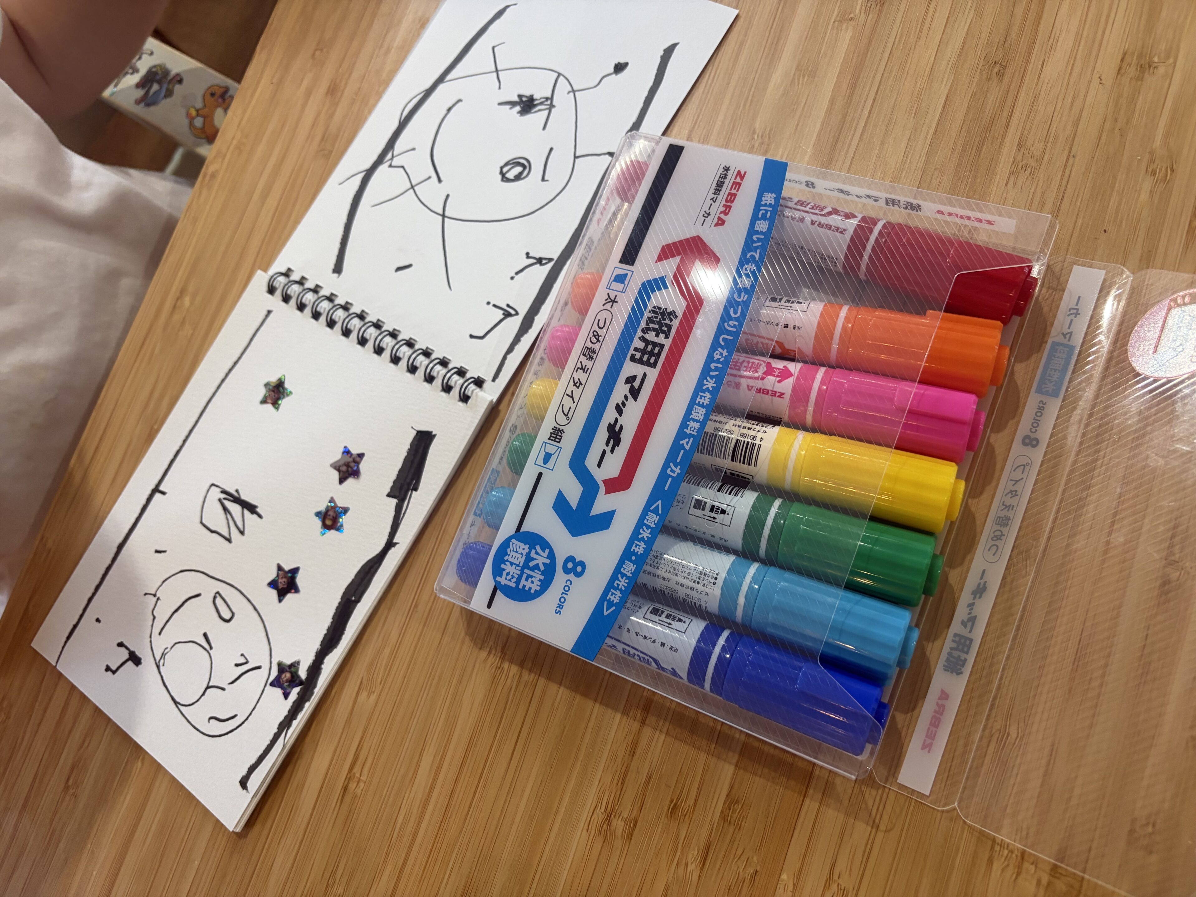 【夏休みの工作に】油性ペン派もびっくり!裏写りしにくい「紙用マッキー」を使ってみた