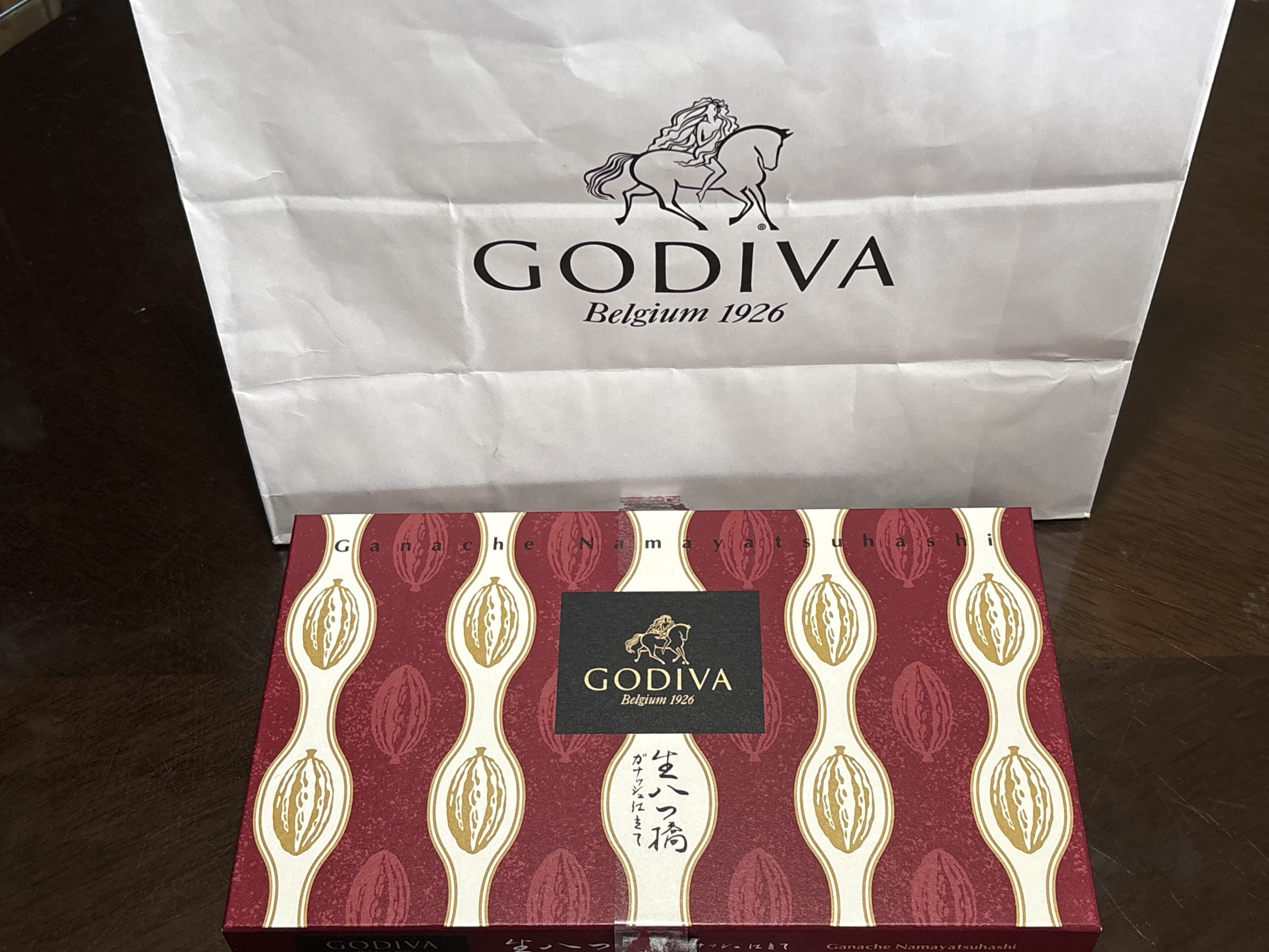 GODIVAとおたべがコラボ！関西限定「生八つ橋 ガナッシュ仕立て」知ってる？