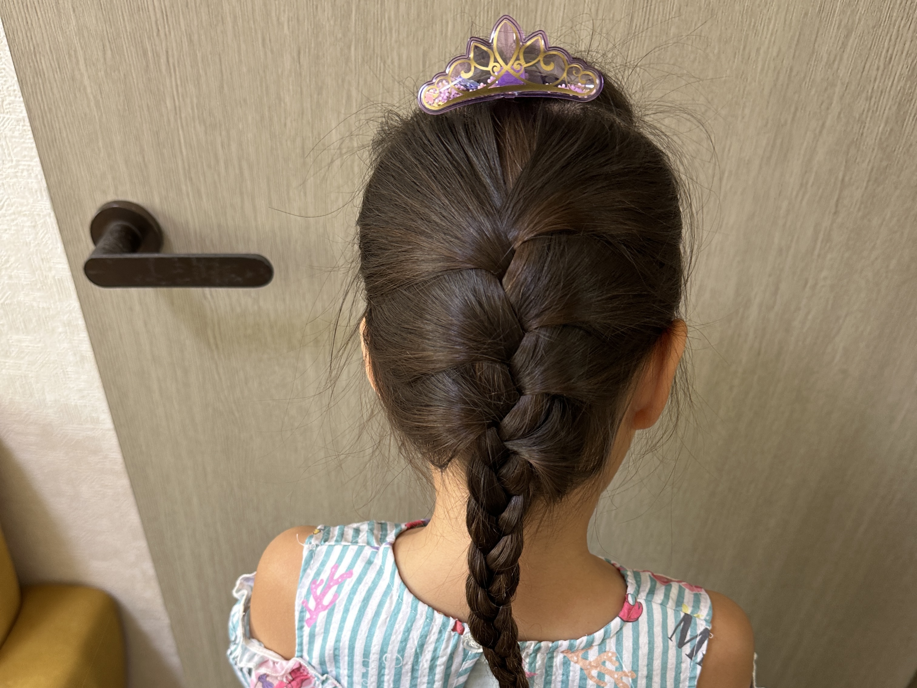 プリンセス卒業から半年。5歳娘にしれっとプリンセスコーデしてみた結果