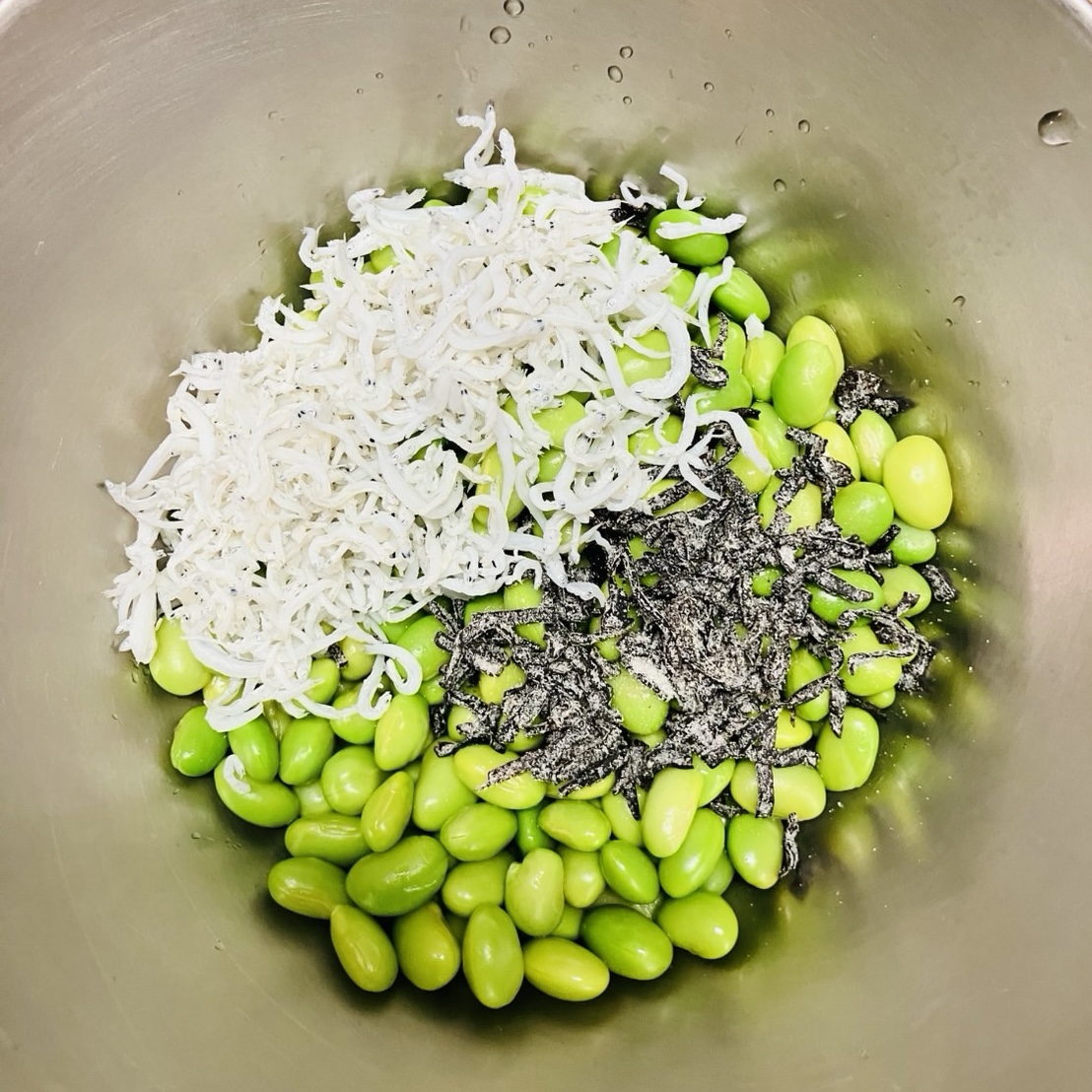 味付けなし！計量なし！爆速で完成！冷凍むき枝豆で作る超簡単副菜