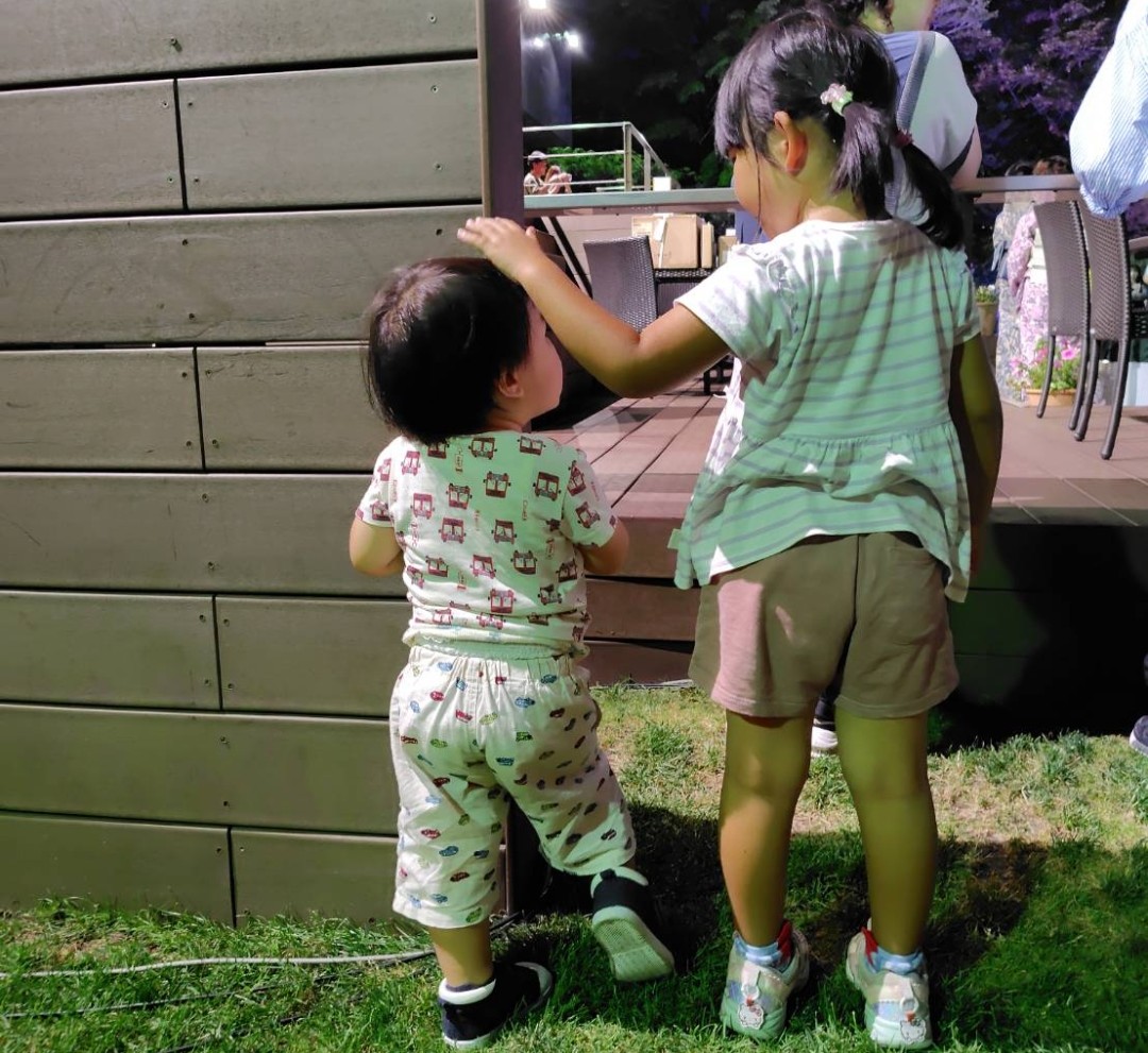 2歳甥っ子の「三種の神器」に納得！水筒、ぬいぐるみ、もう1つは…！？