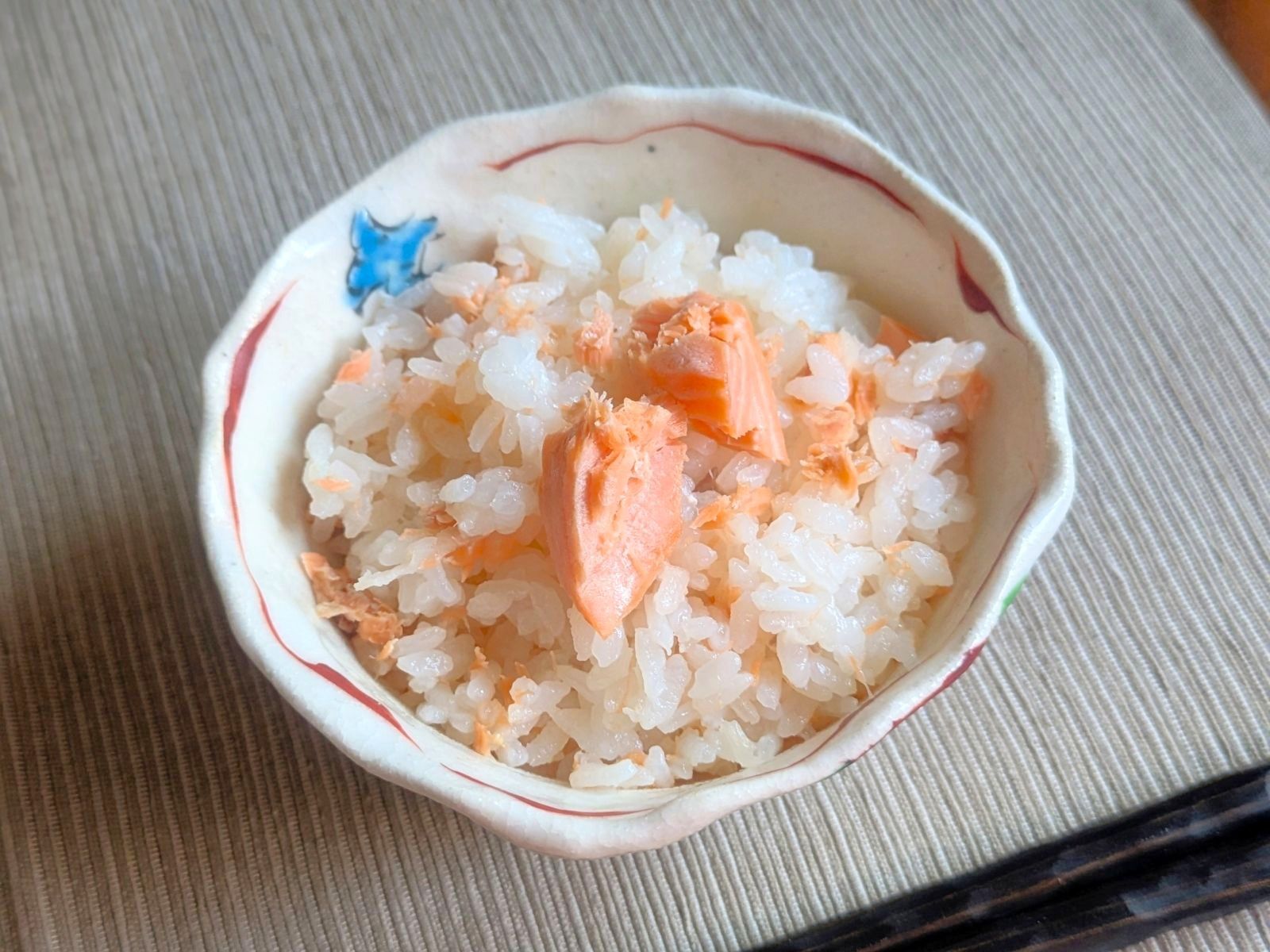 上品な風味の「鮭の炊き込みごはん」このひと工夫で疲労回復！