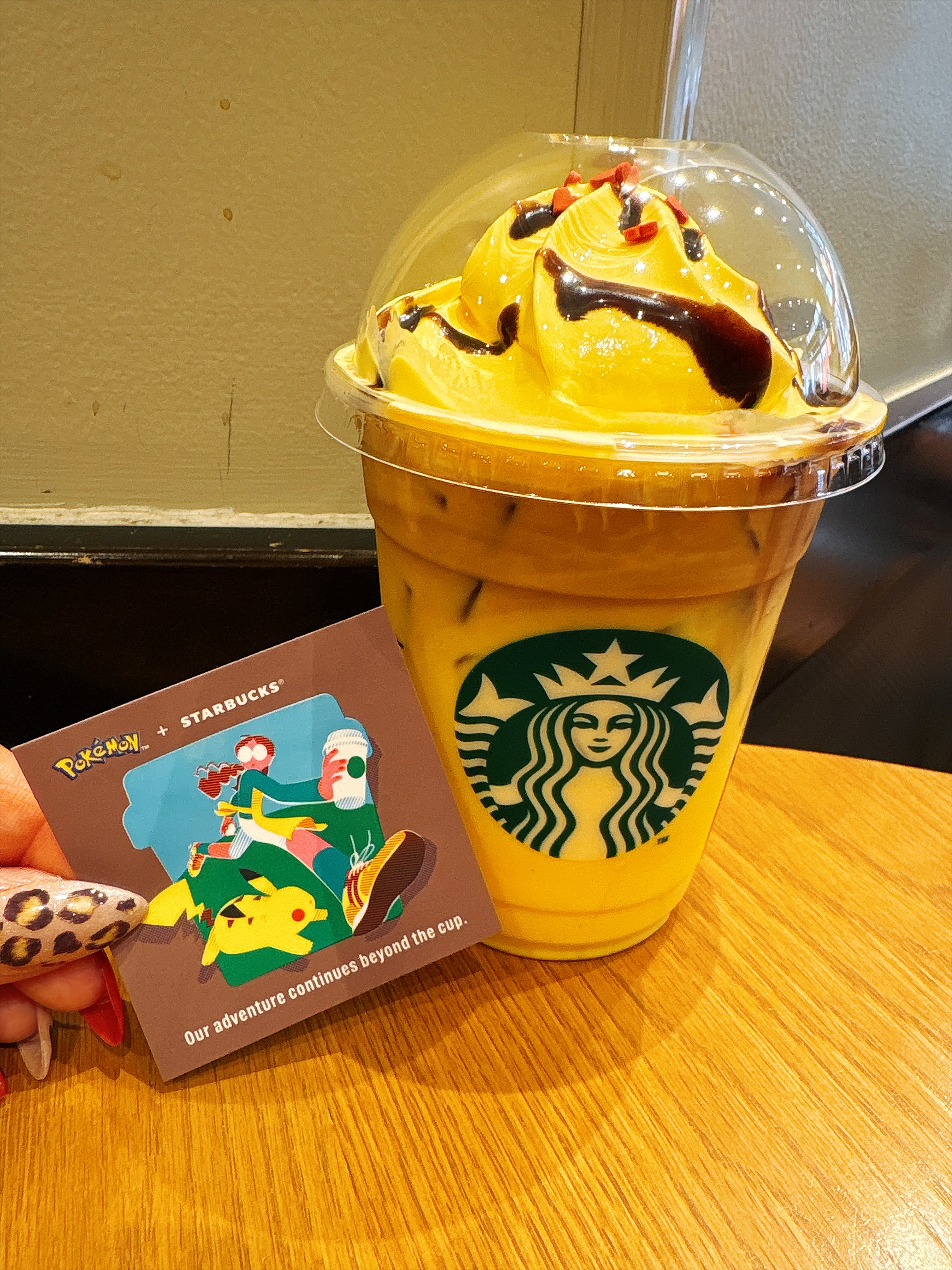 【スタバ×ポケモン】グッズはオンライン争奪戦!?「ピカチュウ ハニークリーム ラテ」を発売日に飲んでみた