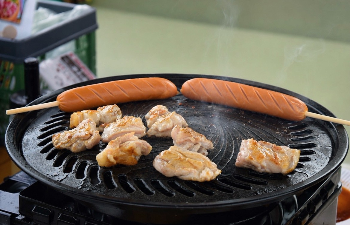 【川越】手ぶらでBBQを楽しむ！まるひろ屋上「青空バーベキューテラス」を大満喫