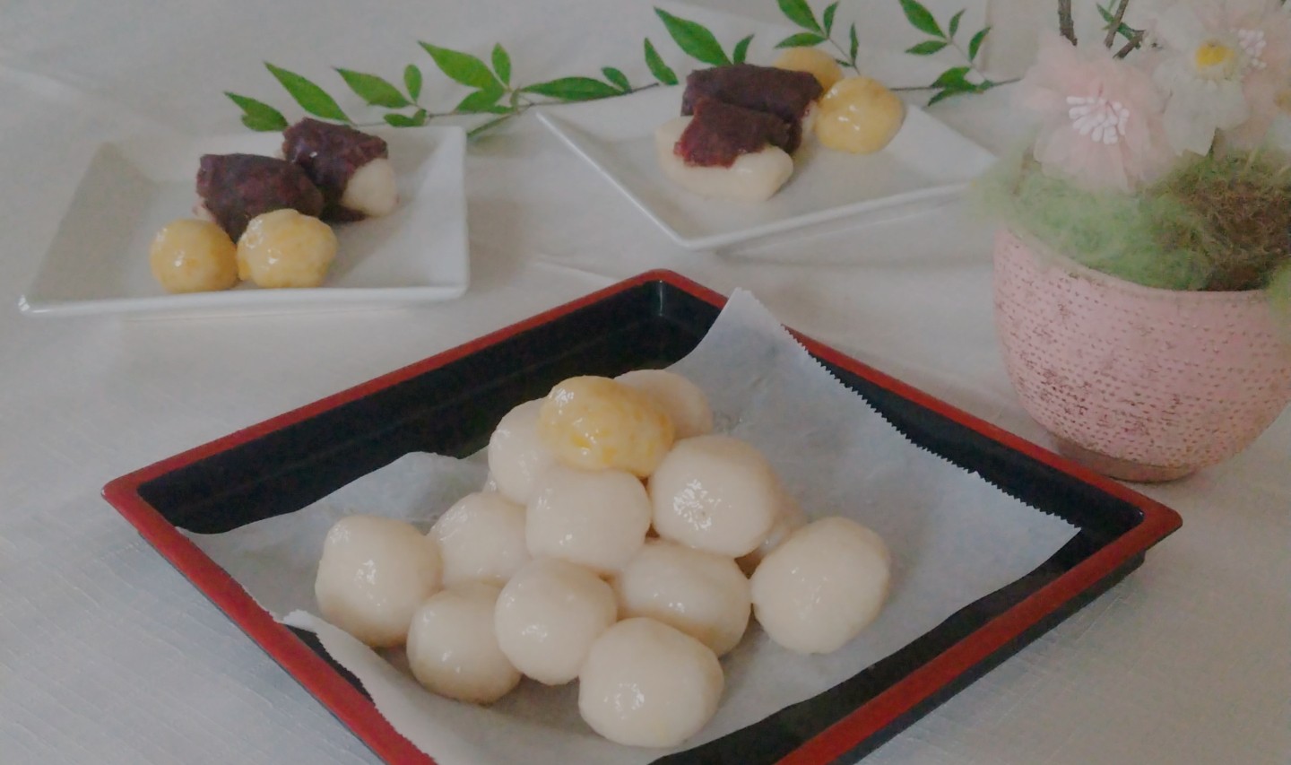 お豆腐で栄養しっかり! 食感モチモチの月見団子レシピ