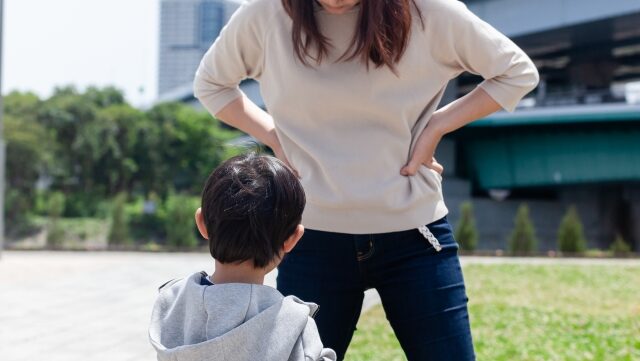【パパコラム】子どもに“つい”怒ってしまった……アドラー心理学に学ぶ、その後の反省と仲直り