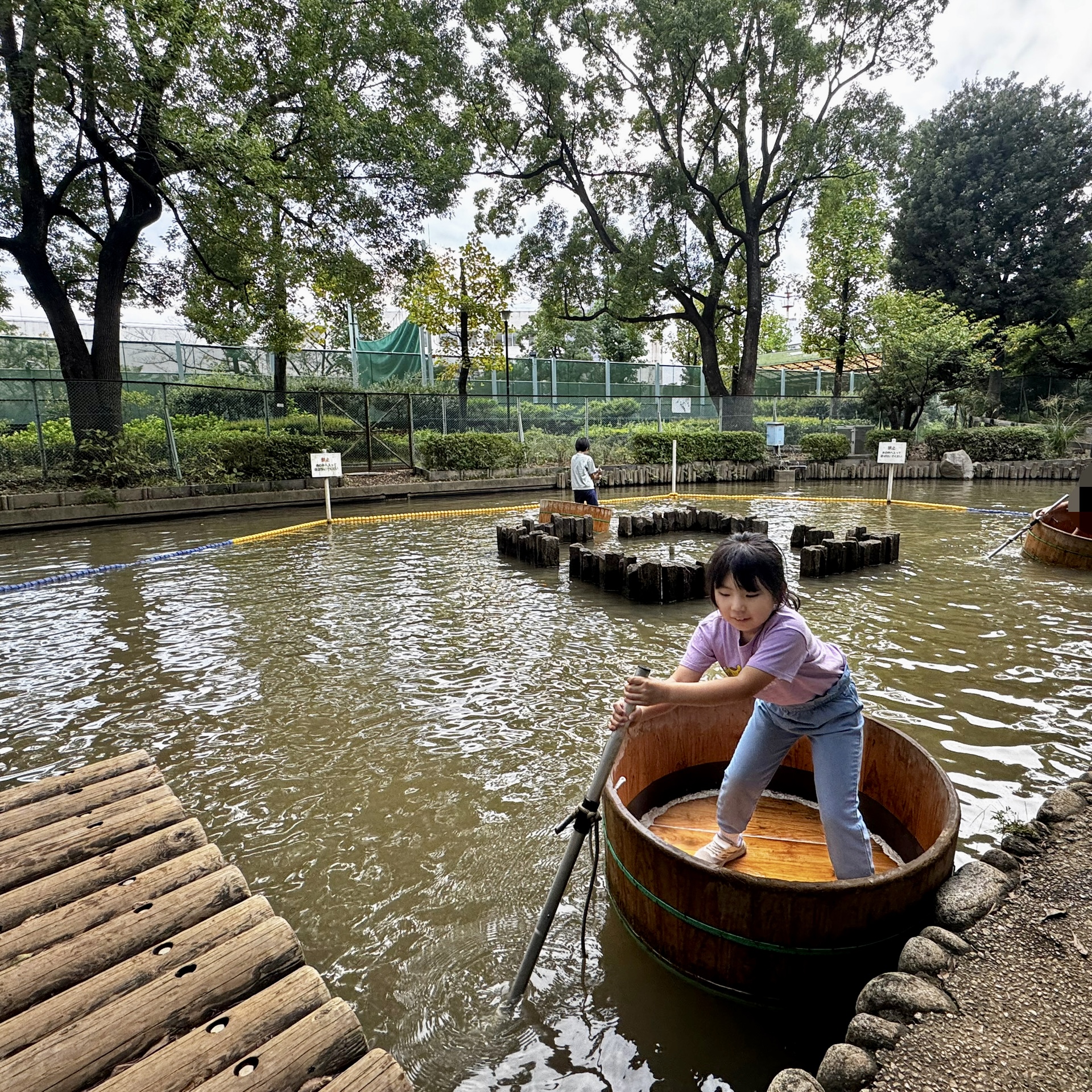 幼児向けは無料！小学生100円で本格アスレチックも楽しめる平和の森公園（東京都大田区）