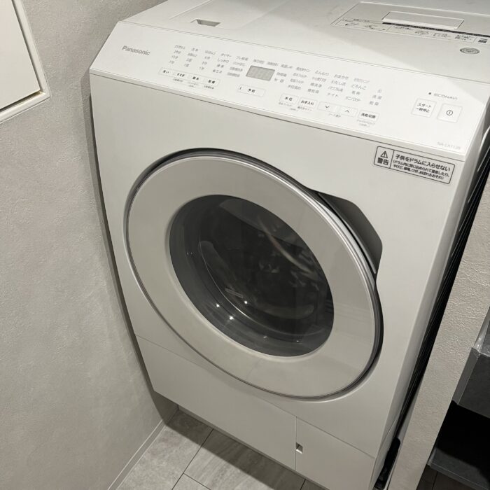 【ドラム式洗濯機】かさ上げ台を設置して大正解！振動・騒音が激減してびっくり！